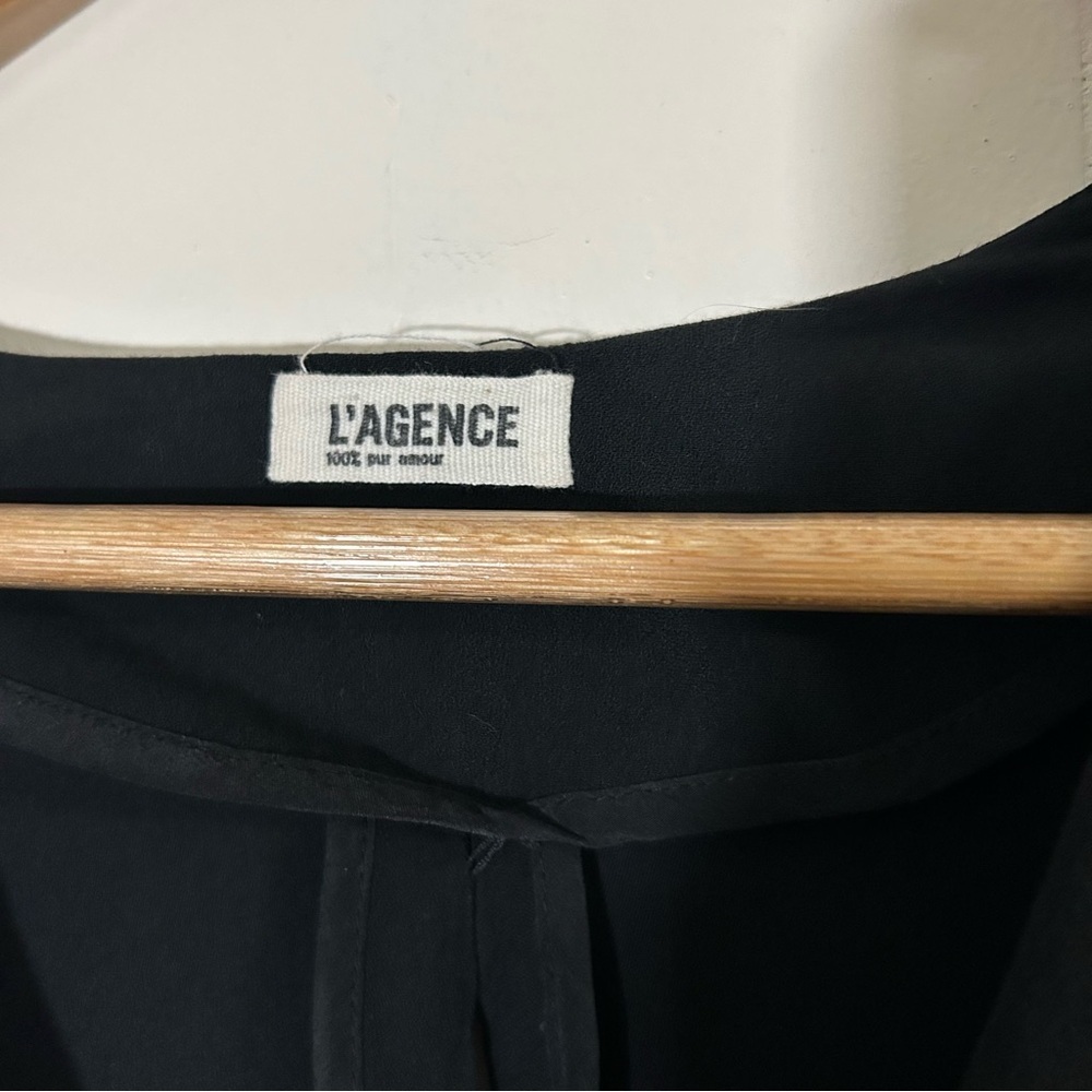 L'Agence Plunge Neckline Jumpsuit in‎ Black sz 6 - Picture 5 of 5
